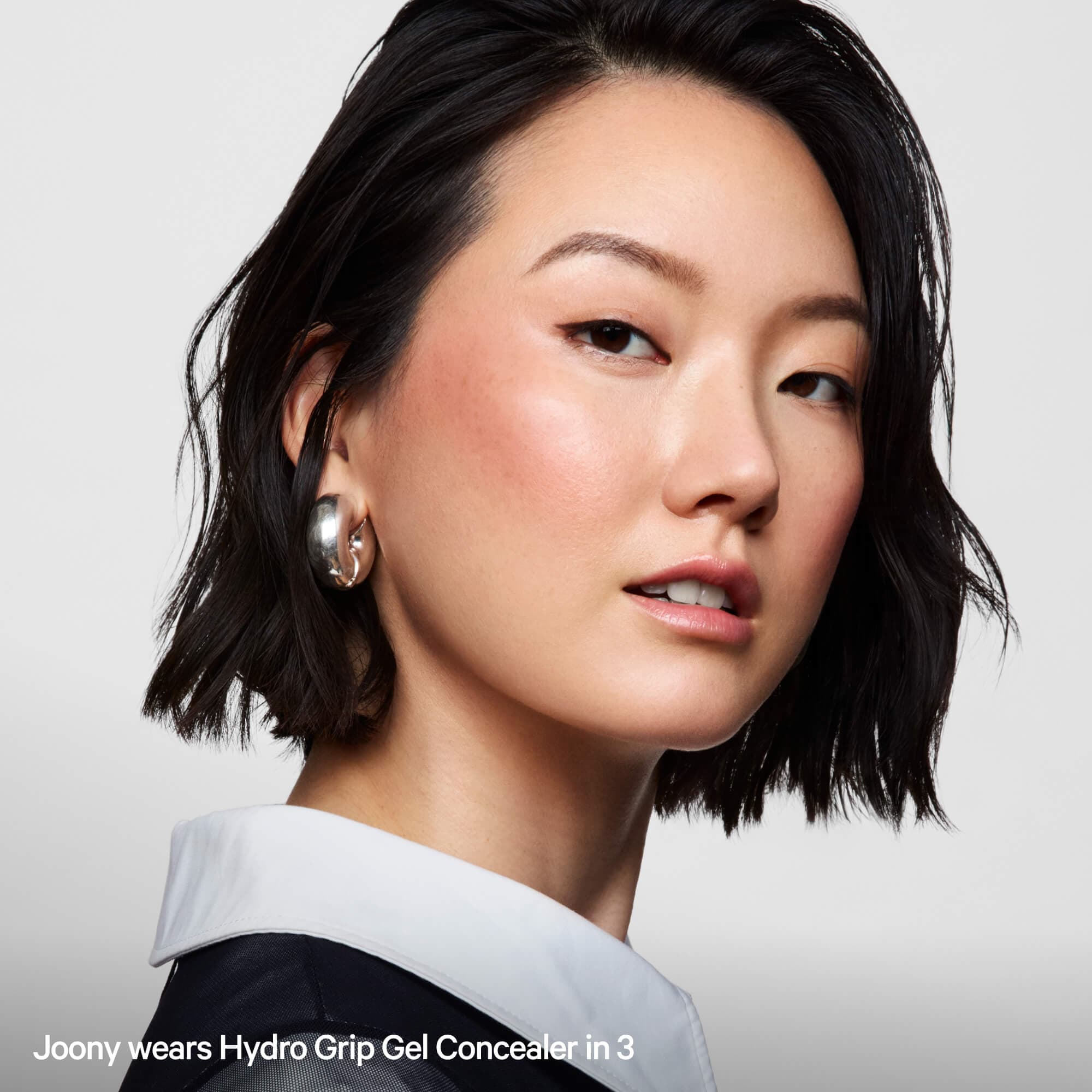 Hydro Grip Gel Concealer - Image 10